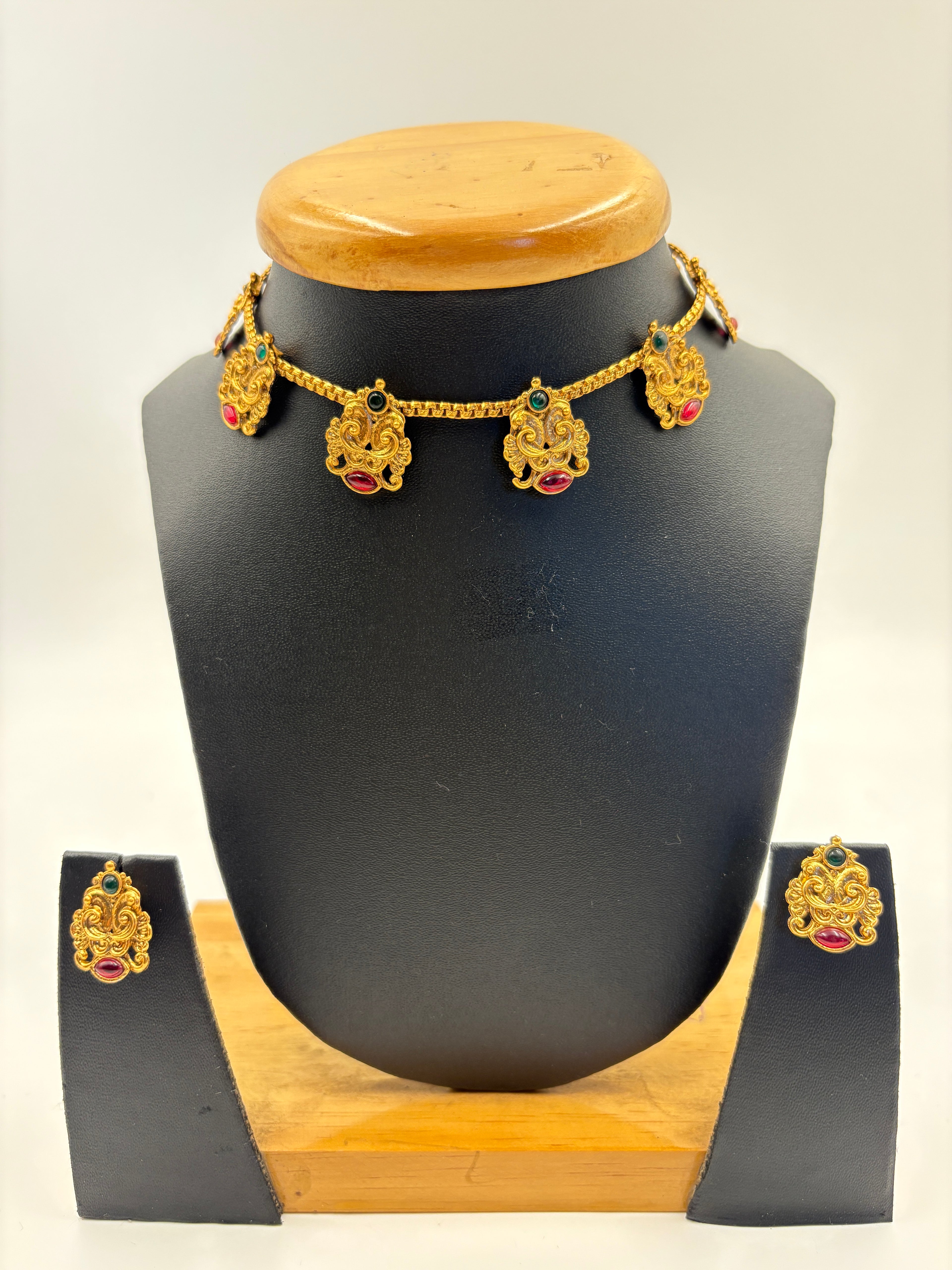 Classic Temple Drop Necklace Set