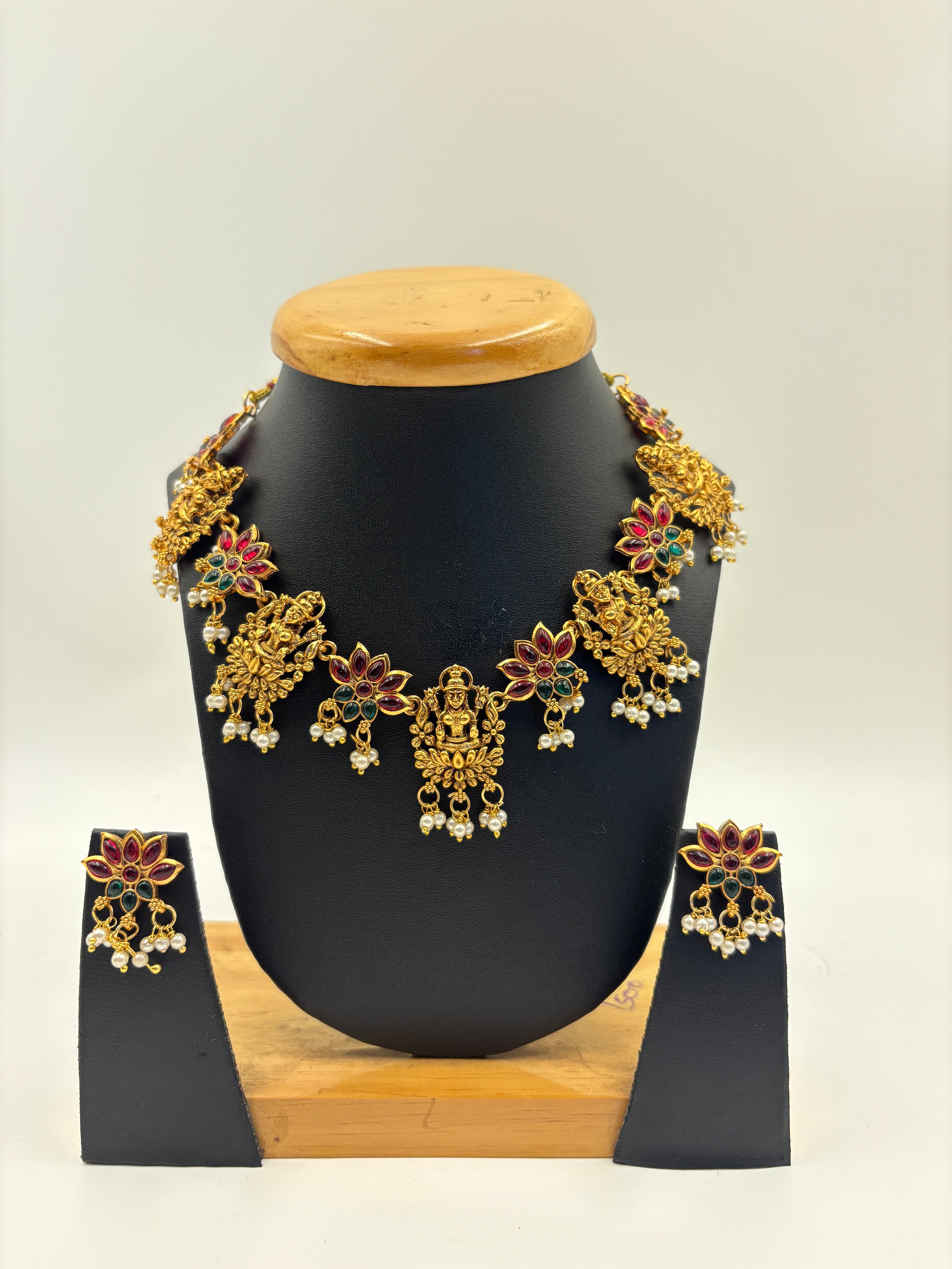 Royal Floral Temple Necklace Set