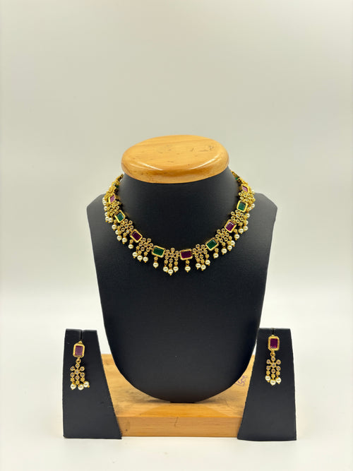 Classic Kundan Pearl Necklace Set